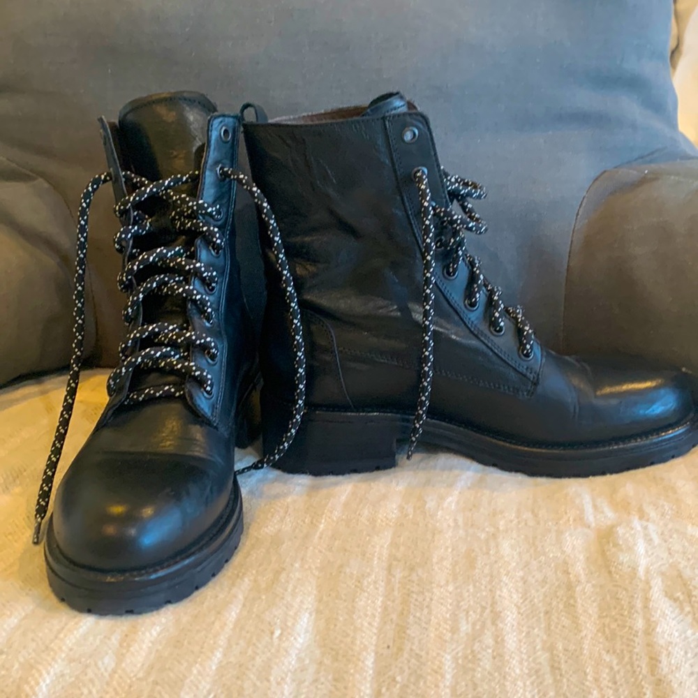 Boemos Shoes Boemos Italian Leather Combat Boots 39/8.5 black